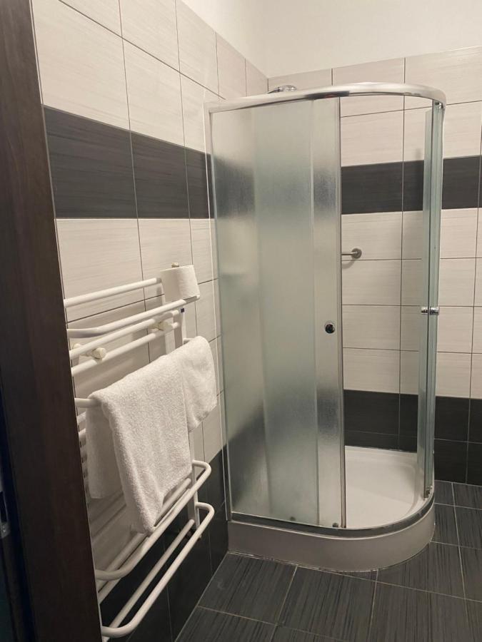 Hotel Kos Kosobudz Buitenkant foto
